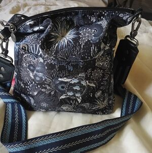 Sakroot Lucia Vintage Crossbody Handbag